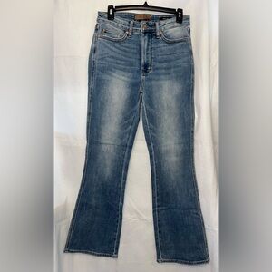 Judy Blue Flare Jeans in Classic Blue Size 7 Short